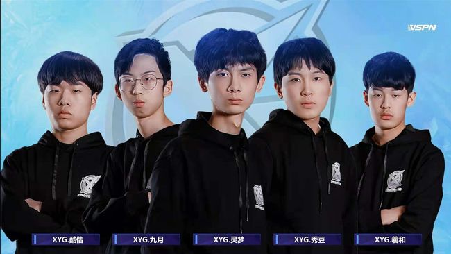 在强风和复 在强风和复