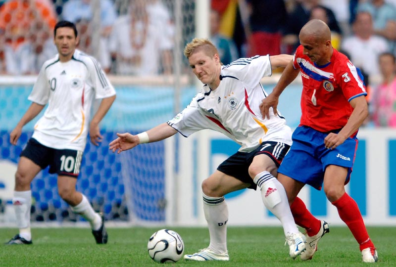 逼近球门线 逼近球门线